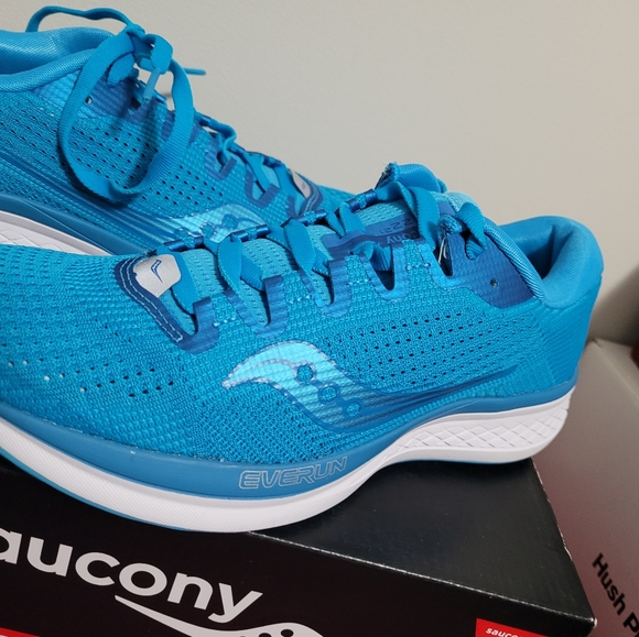 Saucony runners size 7 womens - Picture 4 of 6